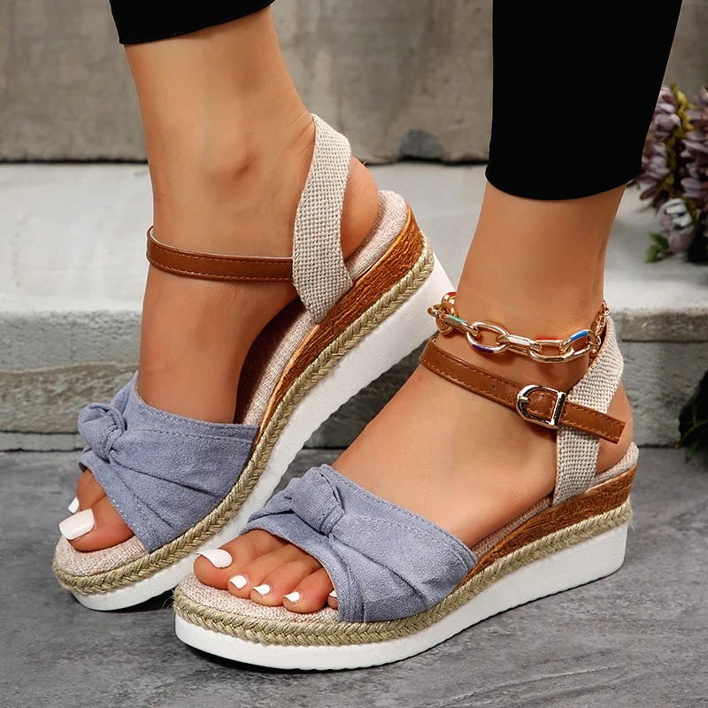 Casual platform shoes